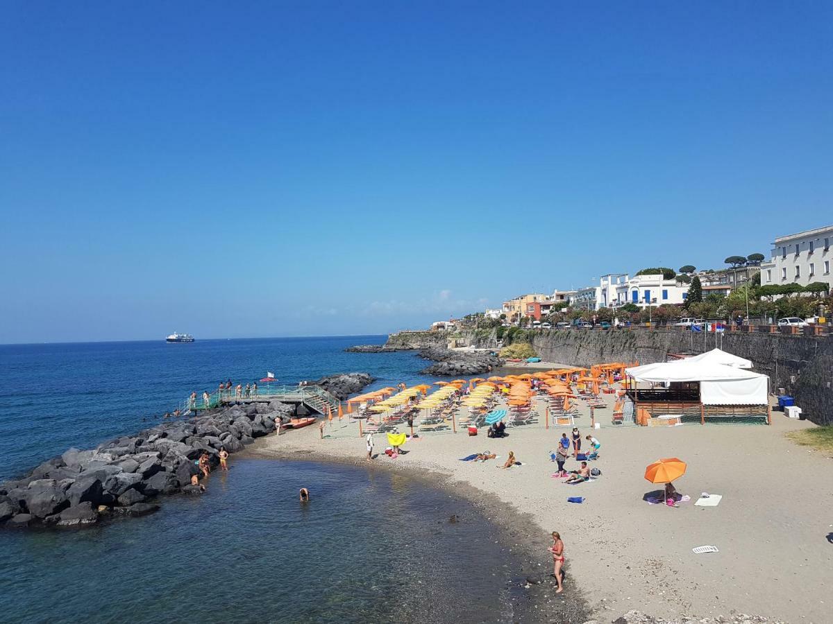 La Terrazza Dell^Ippocampo #Seaview Apartment Ischia Ngoại thất bức ảnh