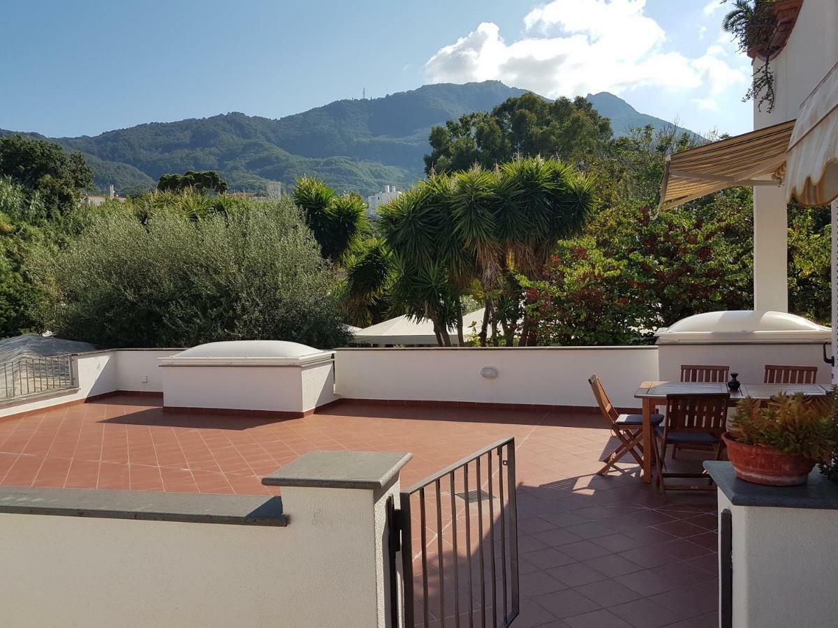 La Terrazza Dell^Ippocampo #Seaview Apartment Ischia Ngoại thất bức ảnh